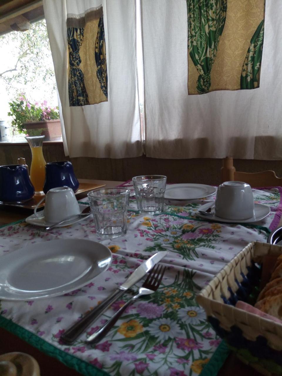 Agriturismo Terre Del Mistero Apricale Exteriör bild